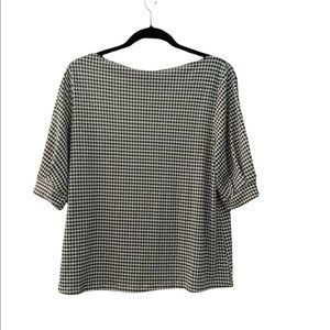 H & M houndstooth top size M